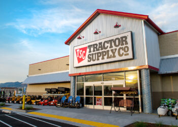 Tractor Supply Invites Customers to Participate in Nationwide Farmers Market