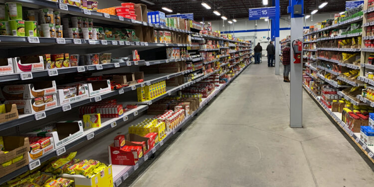 Federal agriculture committee releases 10 recommendations to fight high food prices