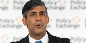 UK’s Graduate Visa Programs May Stay, But Sunak Plans Crackdown on Foreign Education Agents